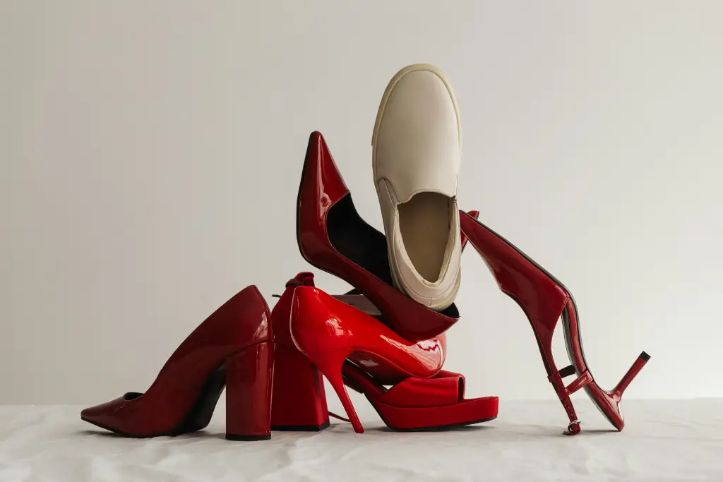 Kinds of Ugly Shoes in the World