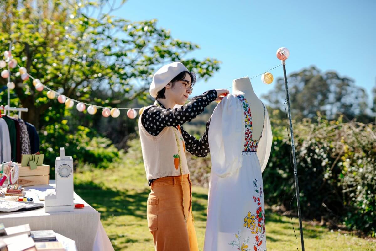 ¿Qué es la edición de fotografías con maniquíes fantasma?